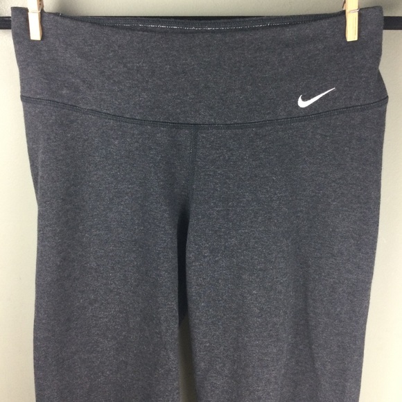 Nike Dri-Fit Heather Gray Capri Pants Sz Small - Picture 5 of 12